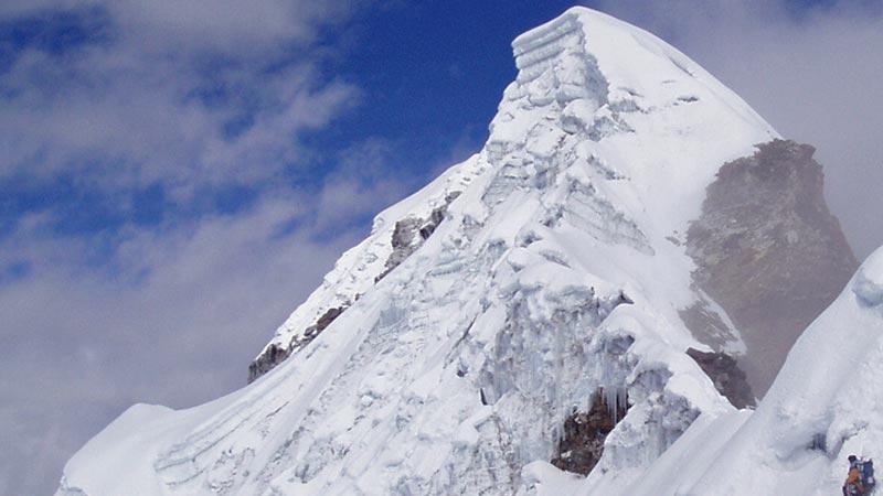 Lobuche East  Peak Climb